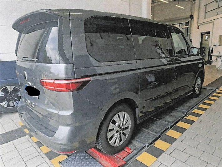 Volkswagen T7 MULTIVAN 2025