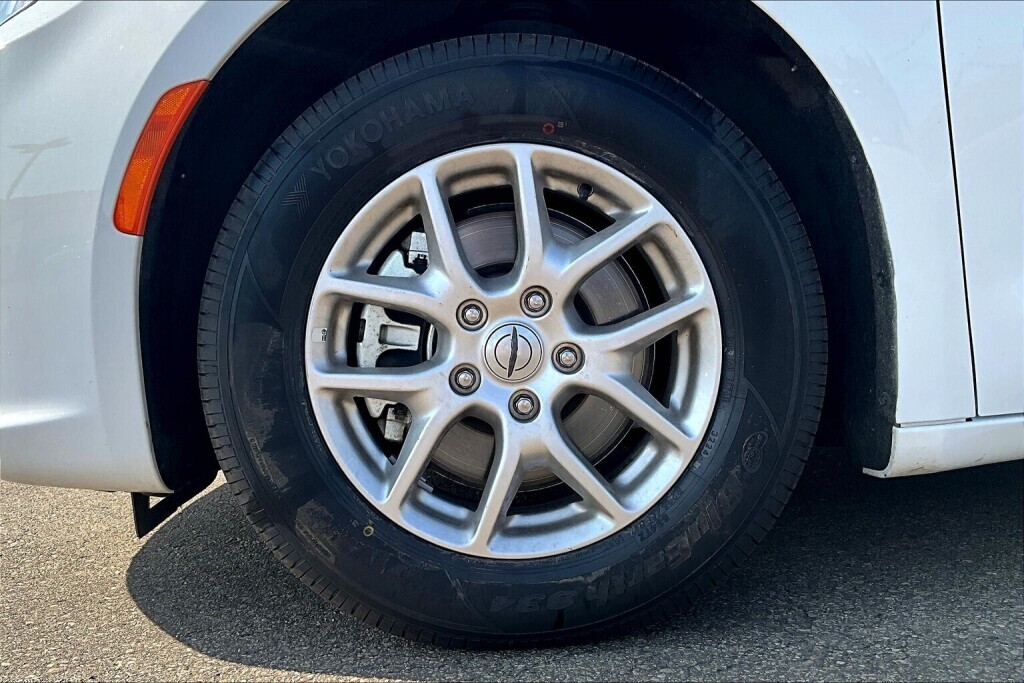 Chrysler Pacifica 2024