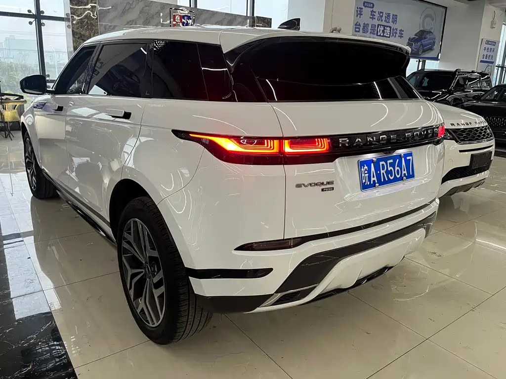 Land Rover Range Rover Evoque 2022