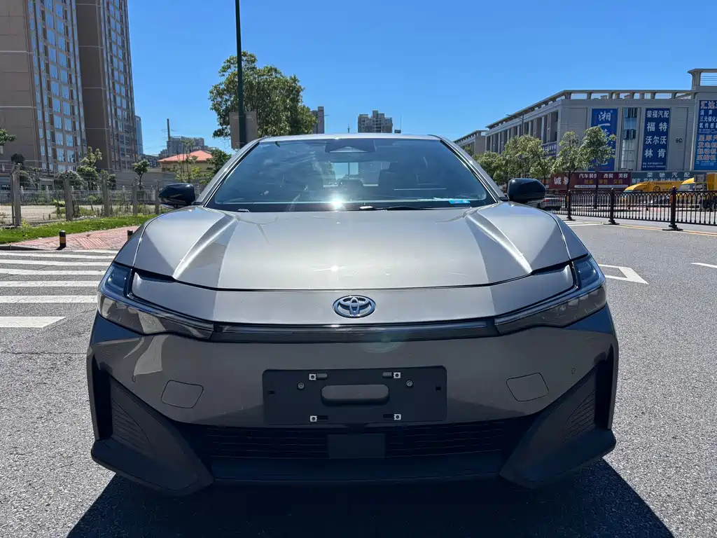 Toyota bZ3 2023