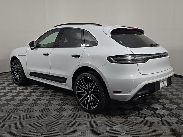 Porsche Macan 2025