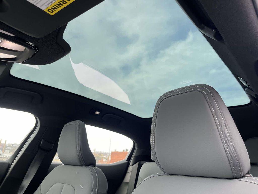 Polestar 2 2024