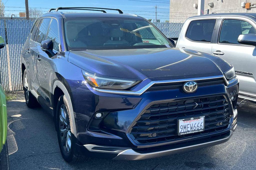 Toyota Grand Highlander 2024