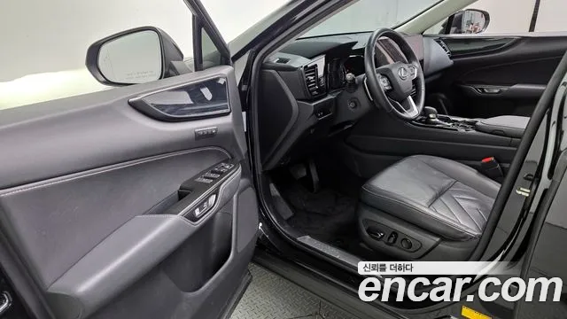 Lexus NX 2022