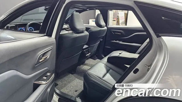 Toyota Crown 2024