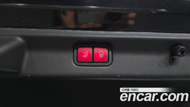 Mercedes-Benz EQE 2023