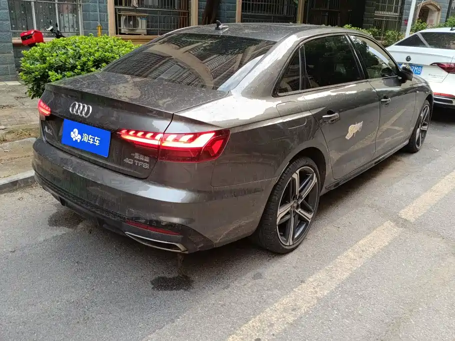 Audi A4 2024