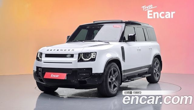 Land Rover Defender 2025