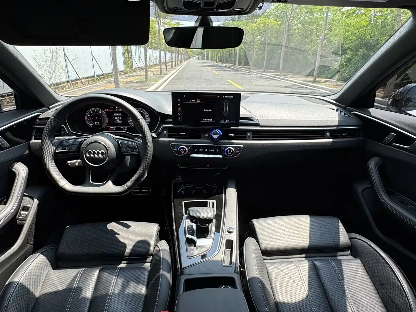 Audi A4 2024