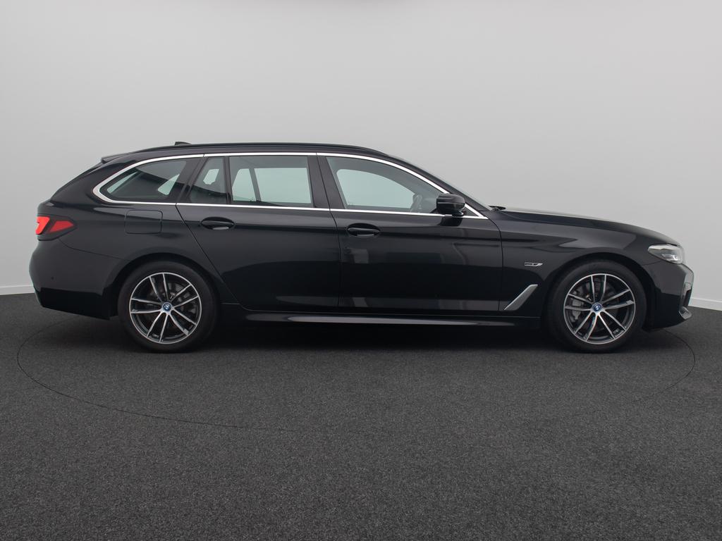 BMW 530 2022