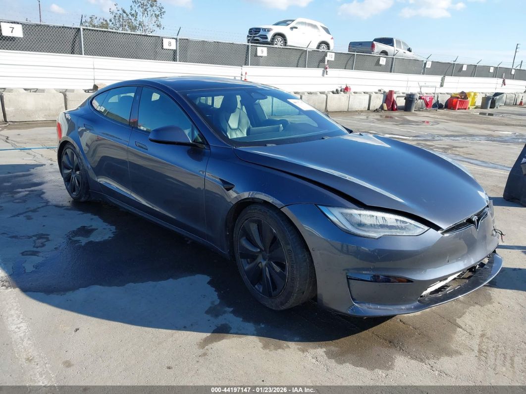 Tesla Model S 2021