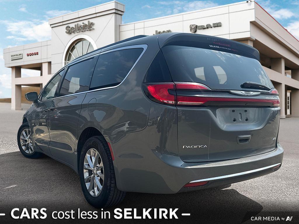 Chrysler Pacifica 2022