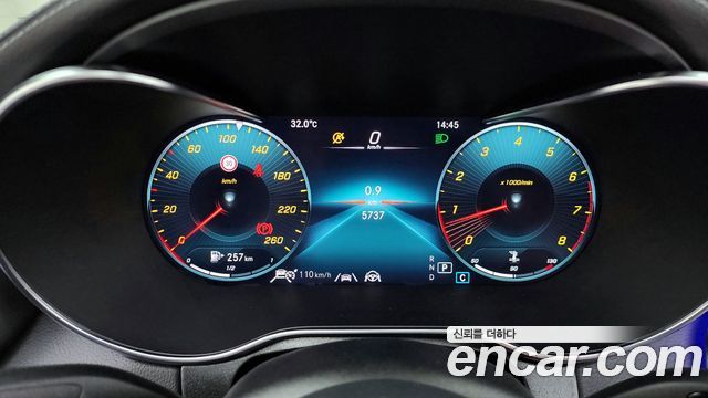 Mercedes-Benz C-Класс 2023