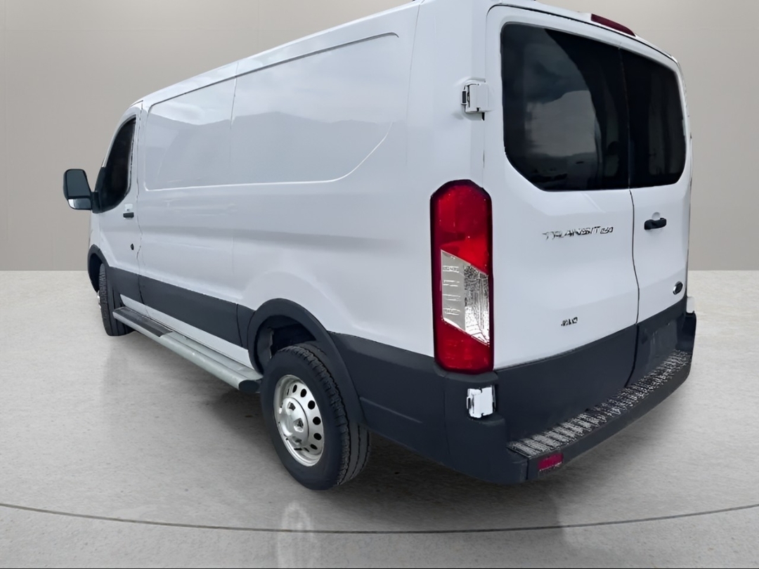 Ford Transit 2023