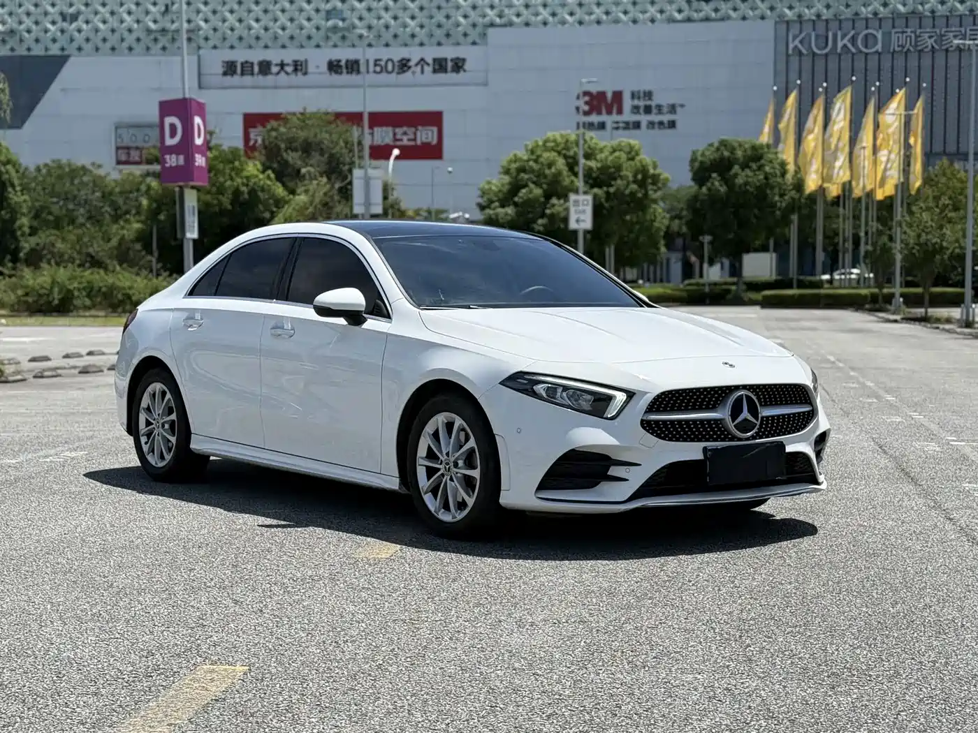 Mercedes-Benz A-Класс 2023