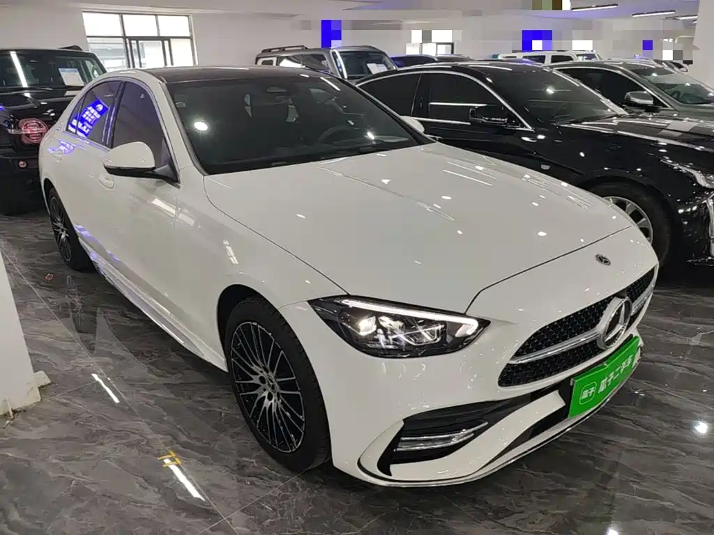 Mercedes-Benz C-Класс 2025