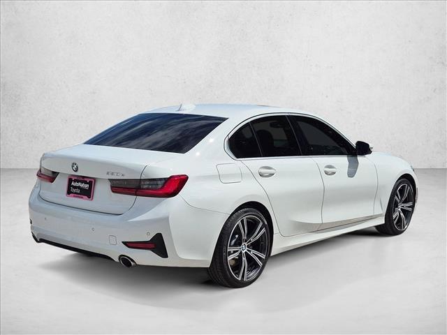 BMW 330 2021