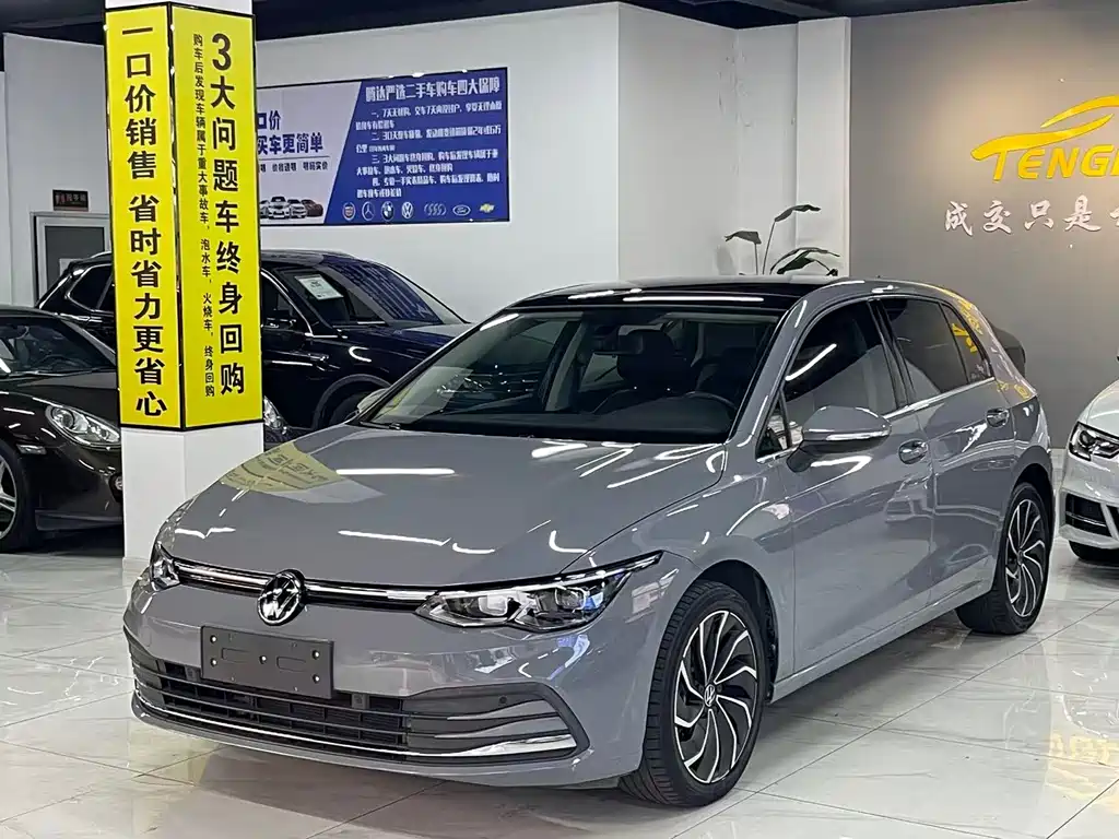 Volkswagen Golf 2021