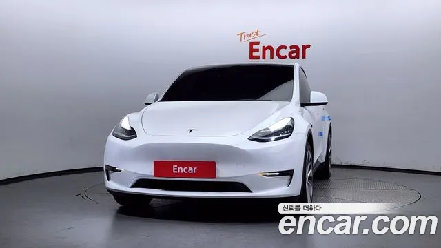 Tesla Model Y 2021