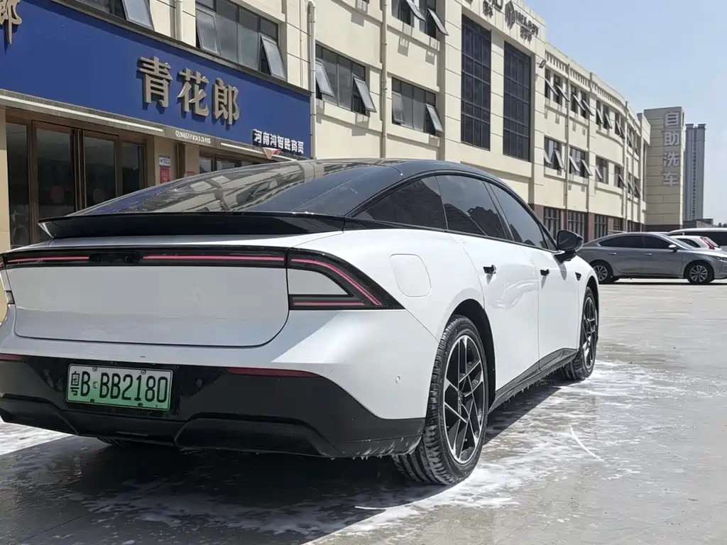 Xpeng P7+ 2025