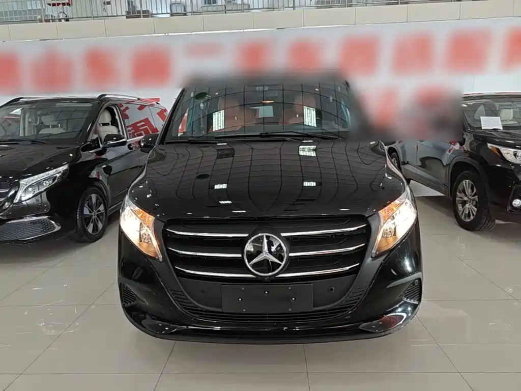 Mercedes-Benz Vito 2025
