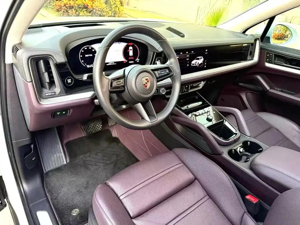 Porsche Cayenne 2024