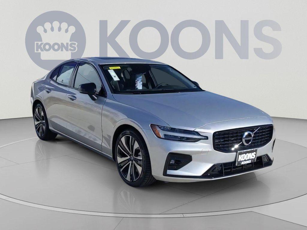Volvo S60 2022