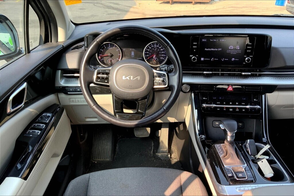 Kia Carnival 2024