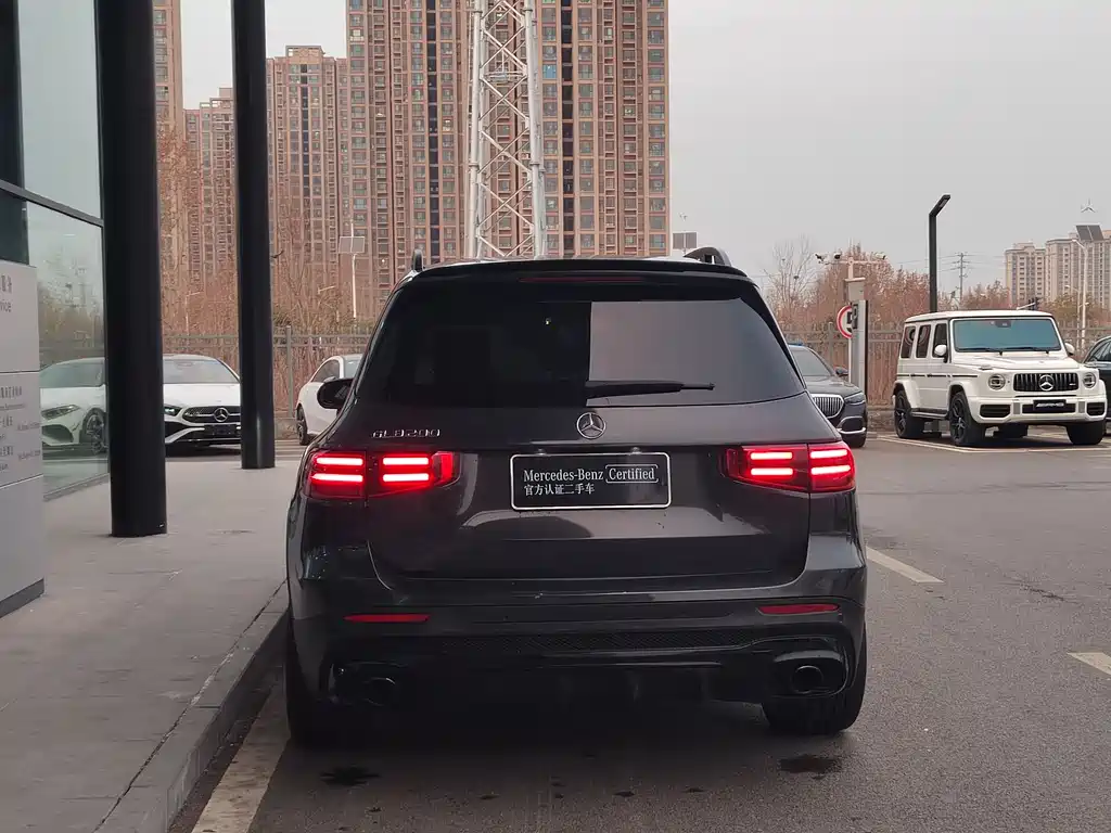 Mercedes-Benz GLB AMG 2024