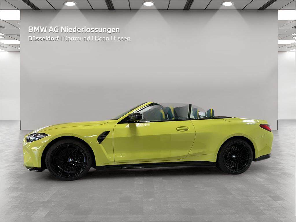 BMW M4 2023