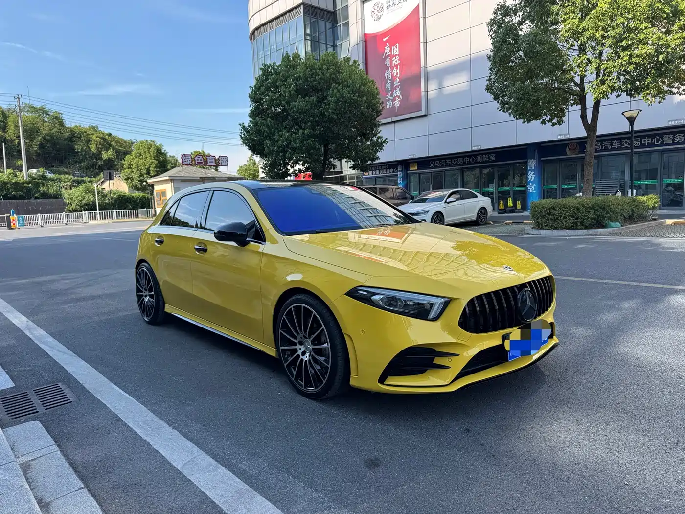 Mercedes-Benz A-Класс 2021
