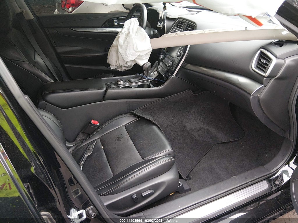 Nissan Maxima 2022