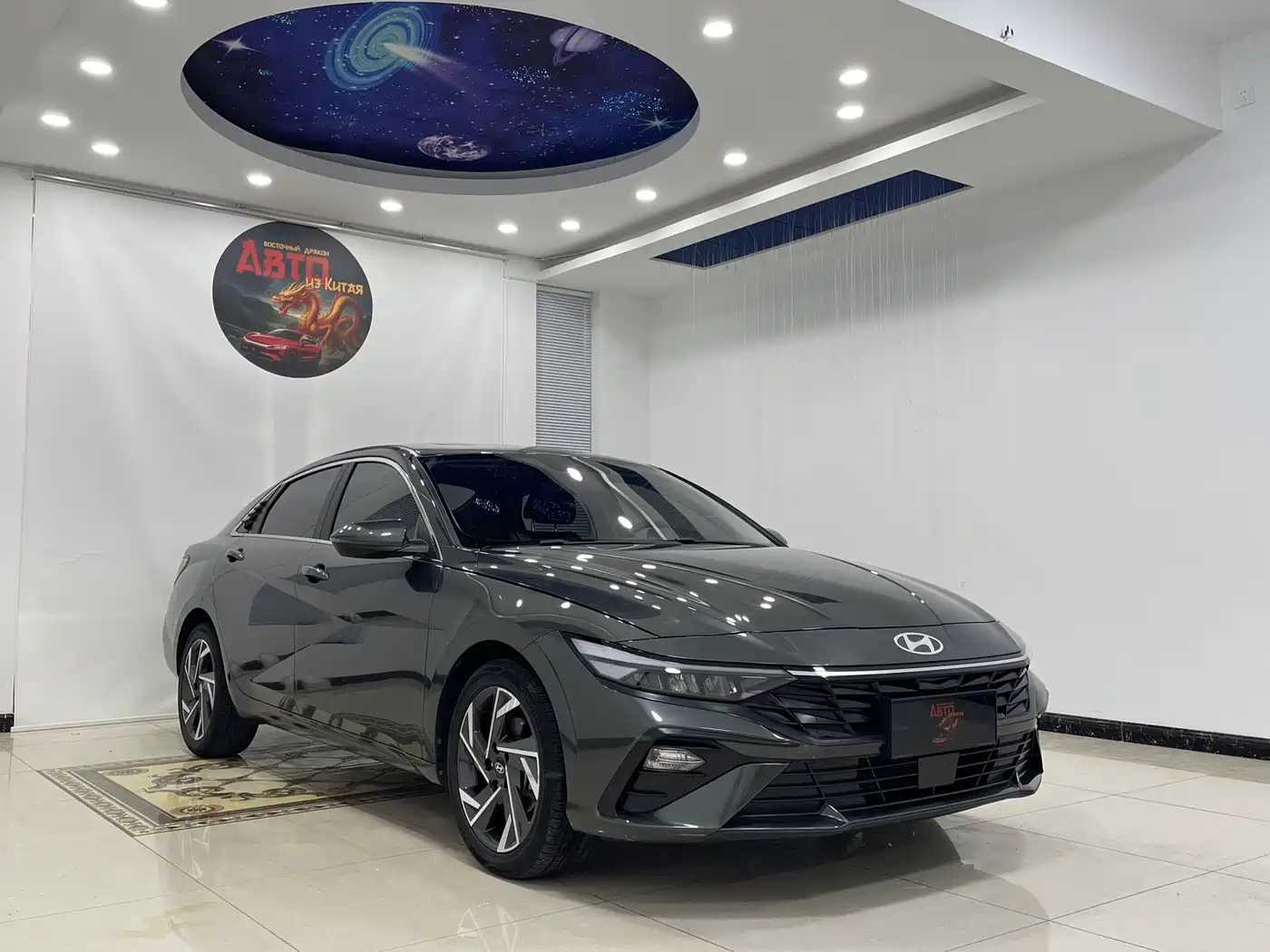 Hyundai Elantra 2024
