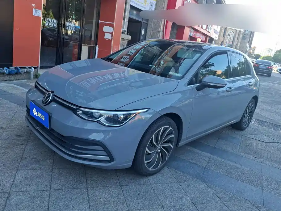 Volkswagen Golf 2024