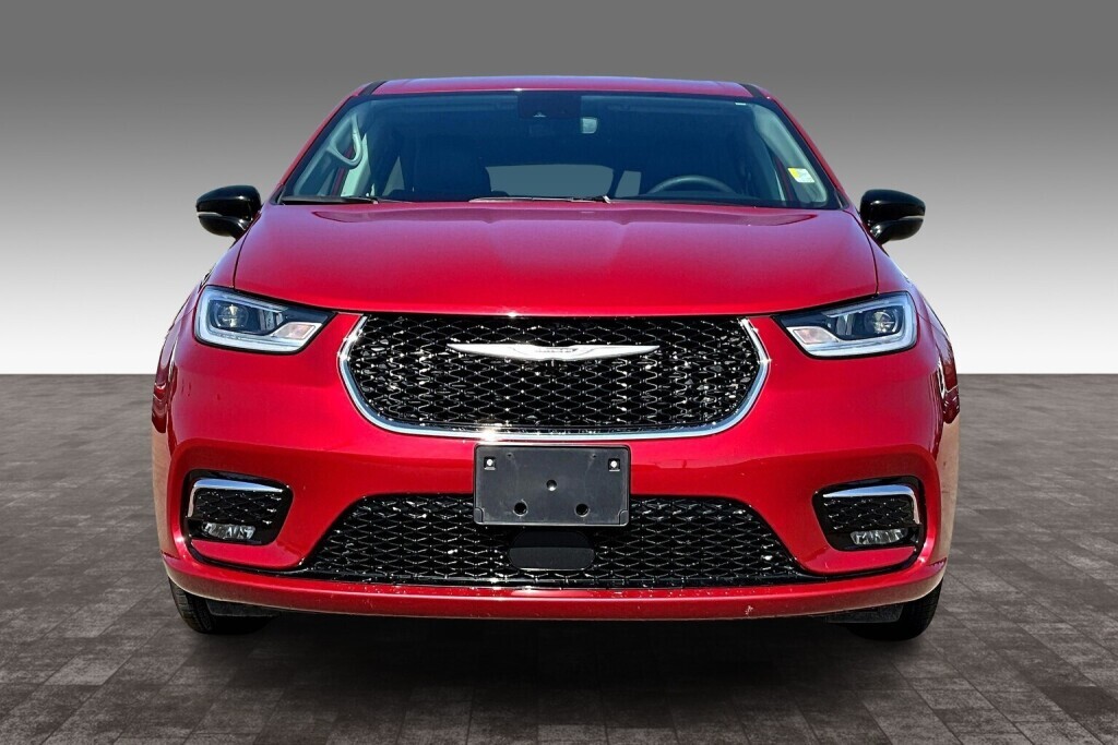 Chrysler Pacifica 2024