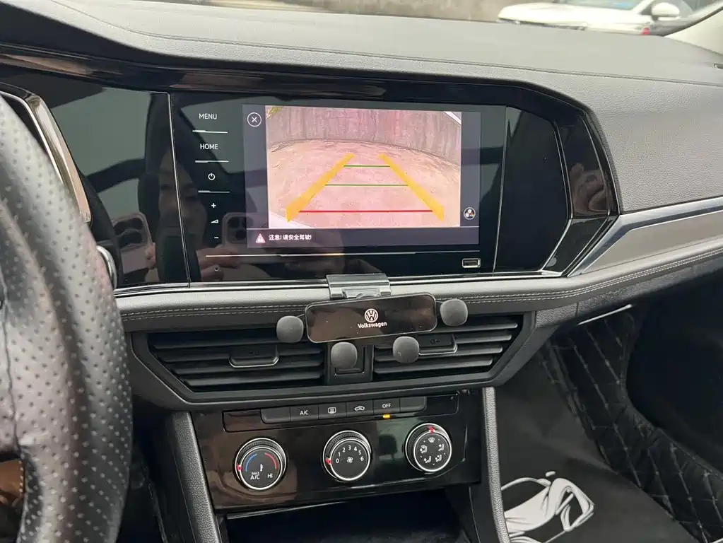 Volkswagen Jetta 2021