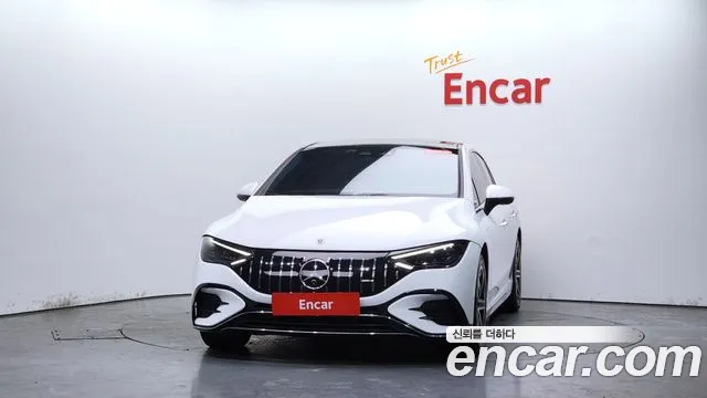 Mercedes-Benz EQE 2024
