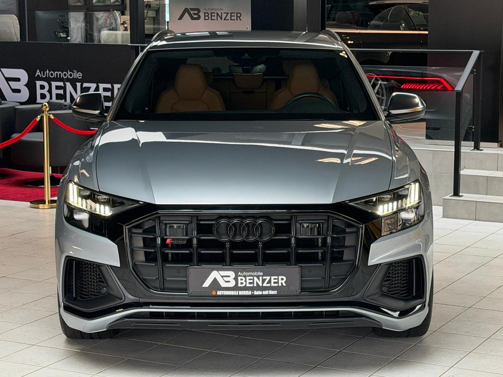 Audi SQ8 2023
