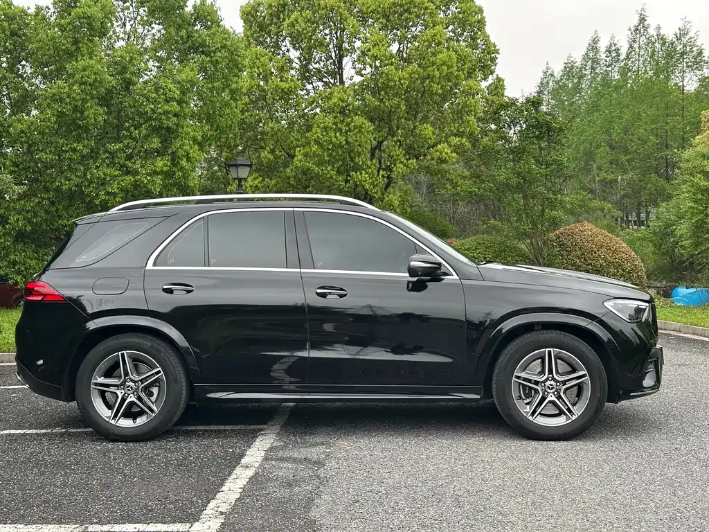 Mercedes-Benz GLE 2024