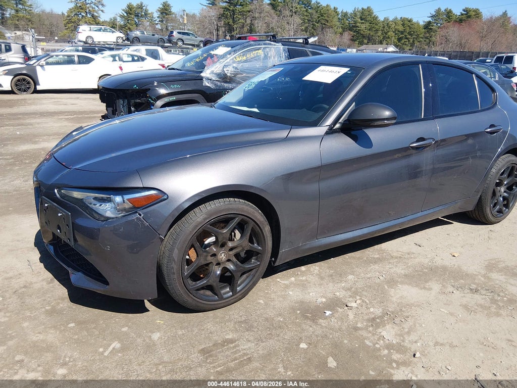 Alfa Romeo Giulia 2021