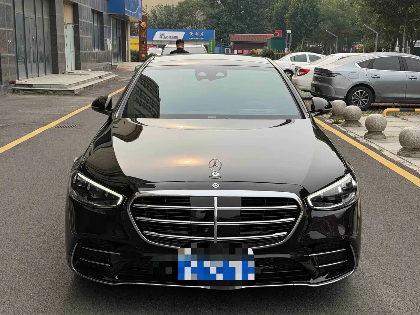 Mercedes-Benz S-Класс 2023