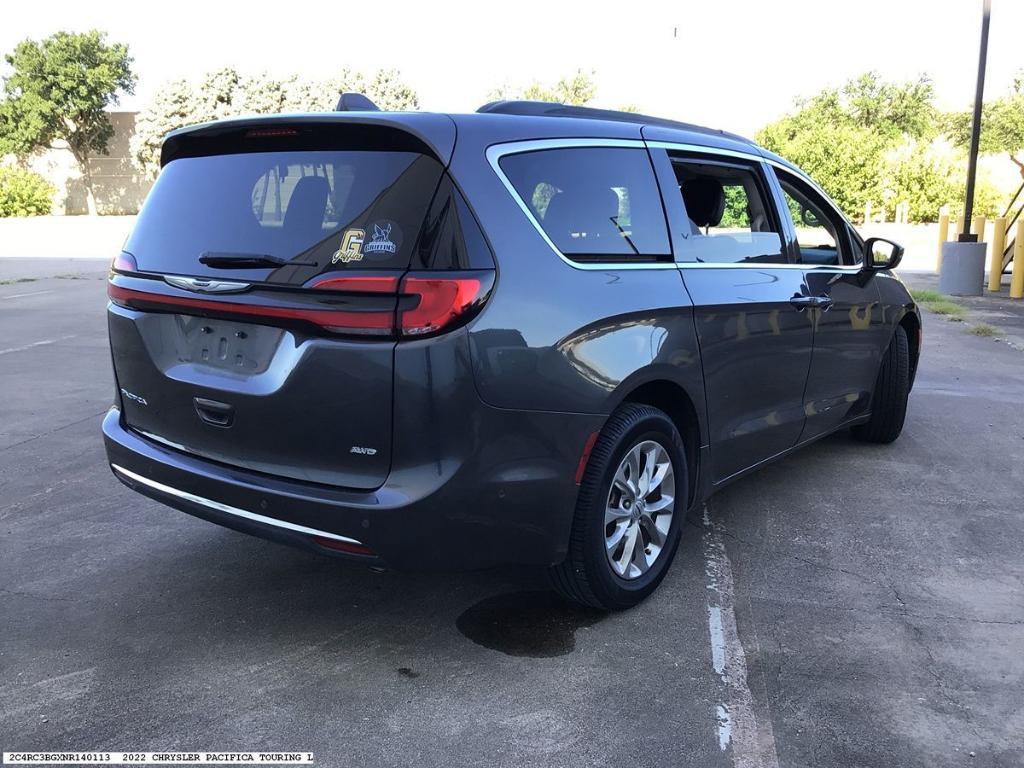 Chrysler Pacifica 2022