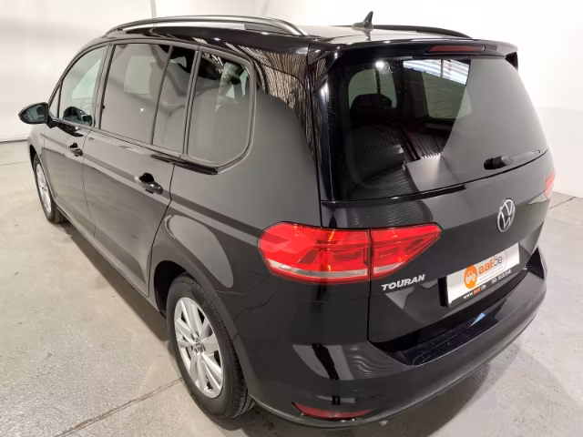 Volkswagen Touran 2021