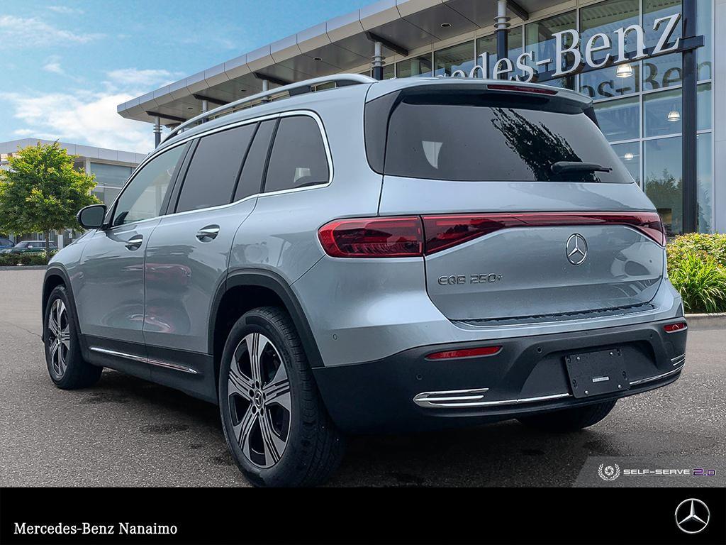 Mercedes-Benz EQB 2024