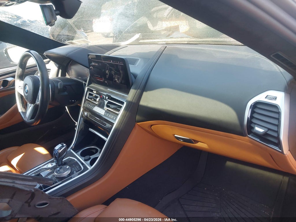 BMW 8 серии 2024