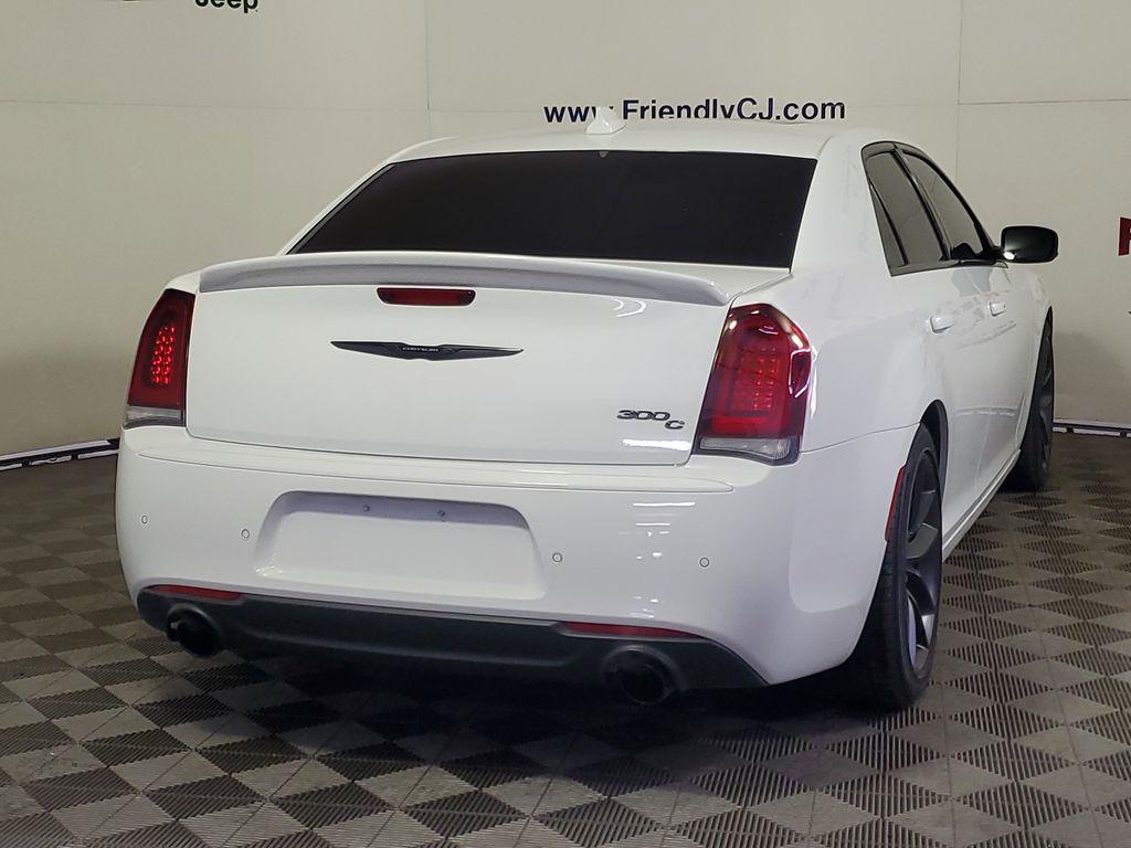 Chrysler 300 2023