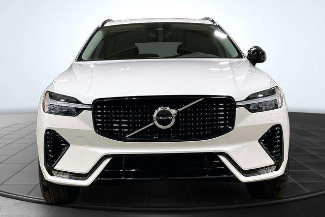 Volvo XC60 2025