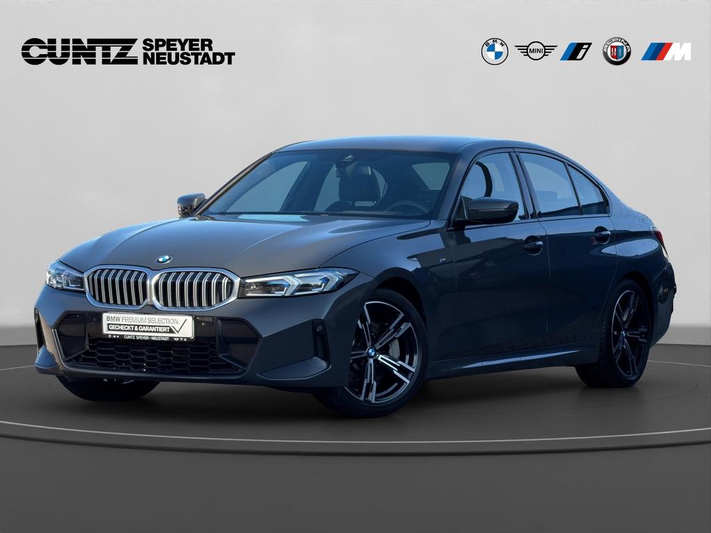 BMW 330 2023