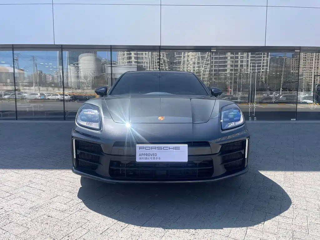 Porsche Panamera 2024