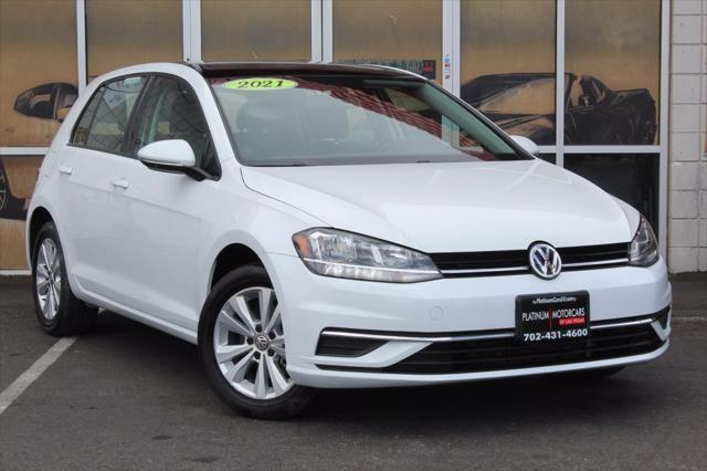 Volkswagen Golf 2021